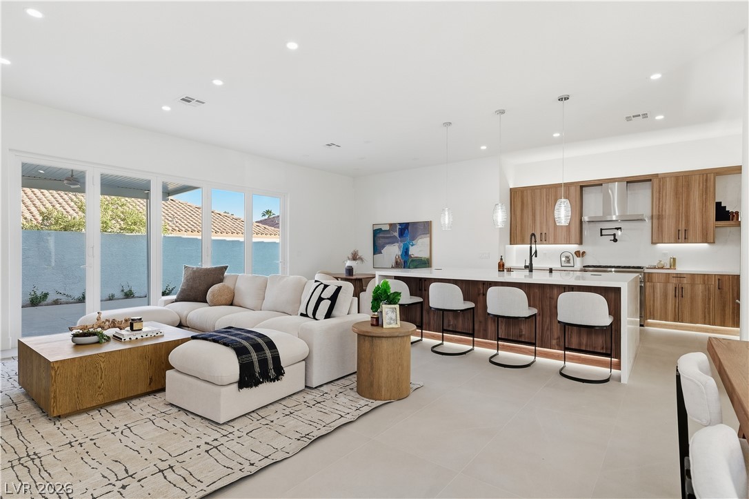 1612 Hidden Spring Drive Las Vegas NV 89117