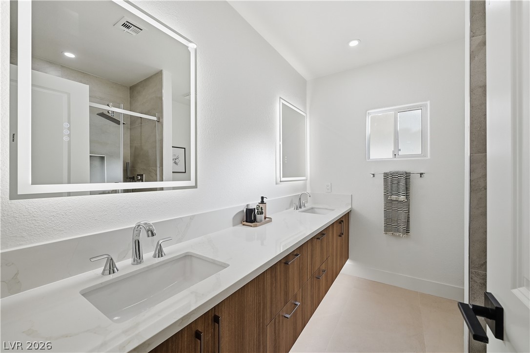 1612 Hidden Spring Drive Las Vegas NV 89117