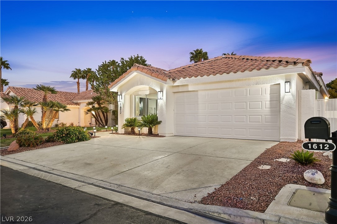 1612 Hidden Spring Drive Las Vegas NV 89117