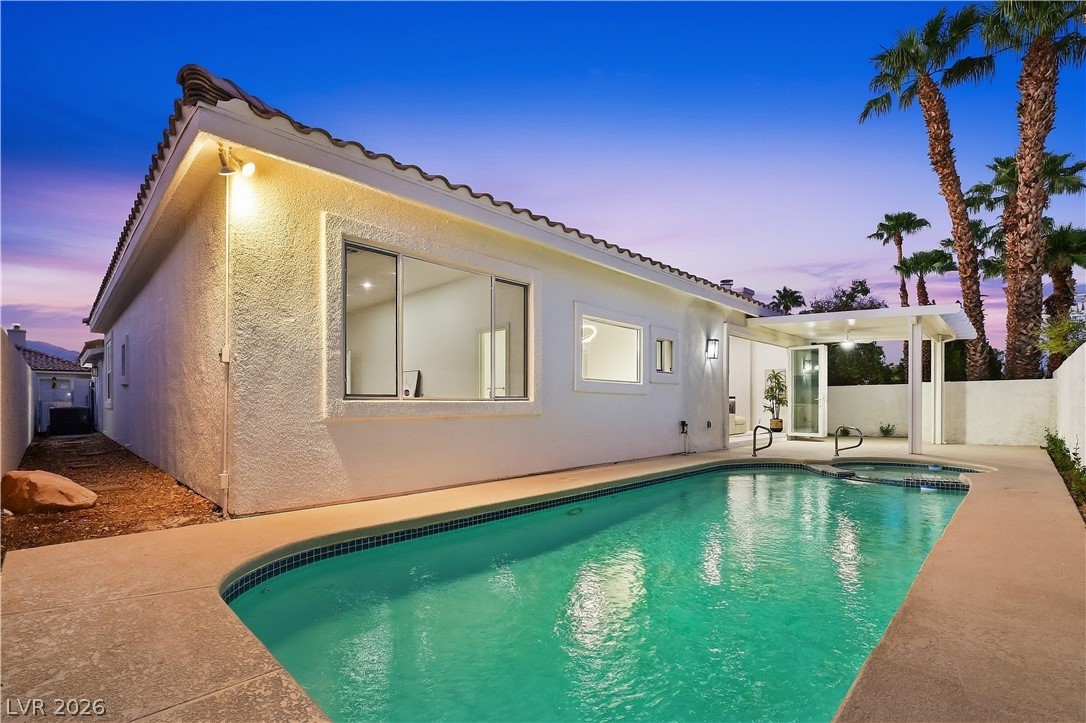 1612 Hidden Spring Drive Las Vegas NV 89117