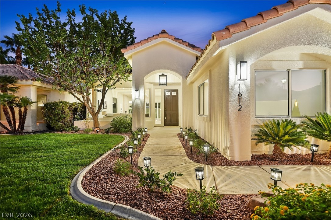 1612 Hidden Spring Drive Las Vegas NV 89117