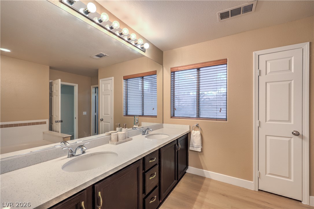 3541 Round Valley Way Las Vegas NV 89129