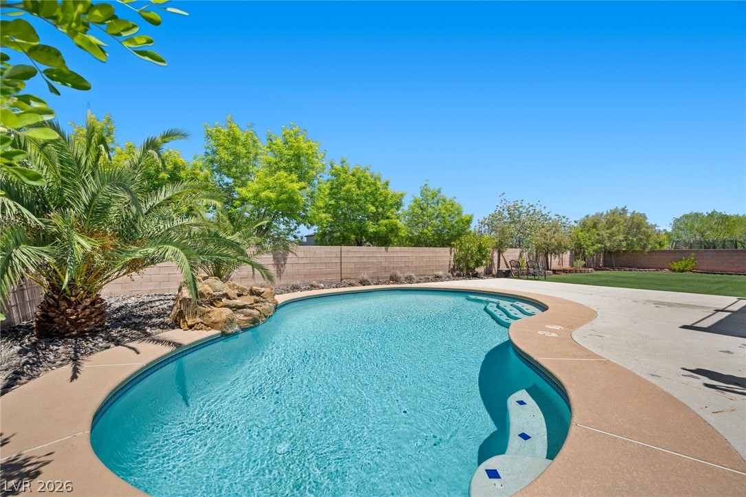 282 Maddelena Avenue Las Vegas NV 89183