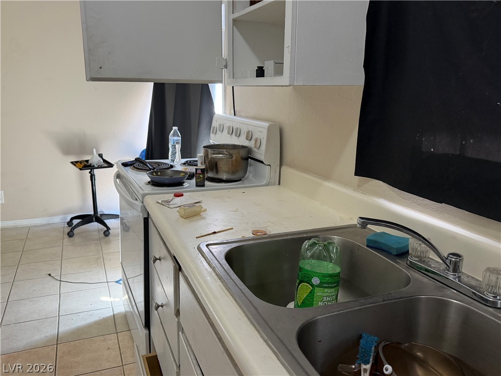 5052 Mountain Vista Street Las Vegas NV 89120