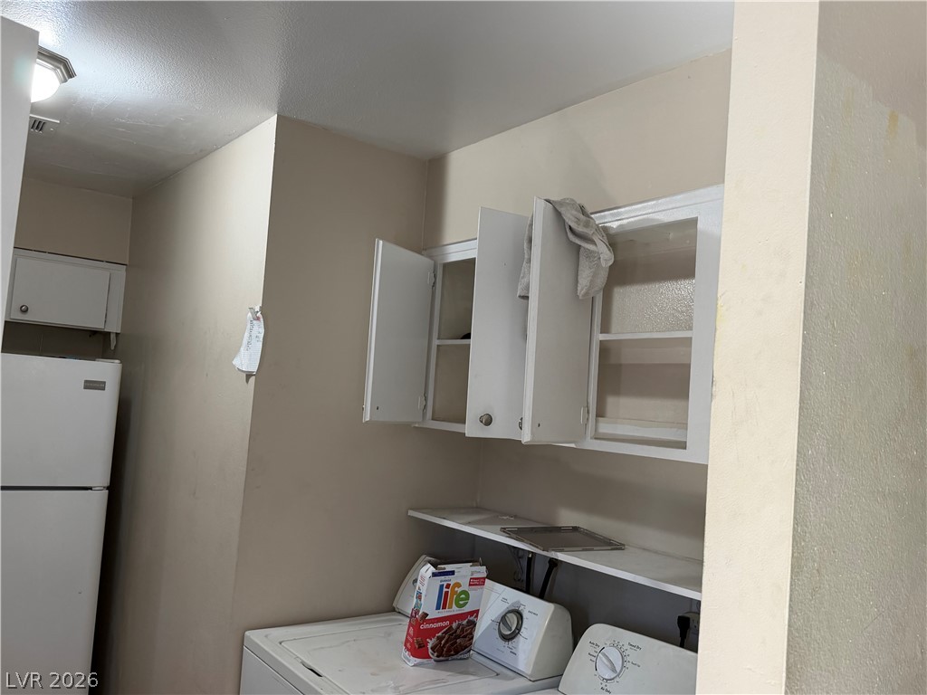 5052 Mountain Vista Street Las Vegas NV 89120