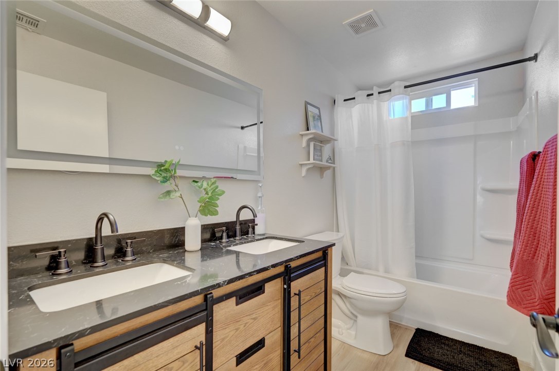 1371 Tranquil Skies Avenue Henderson NV 89012