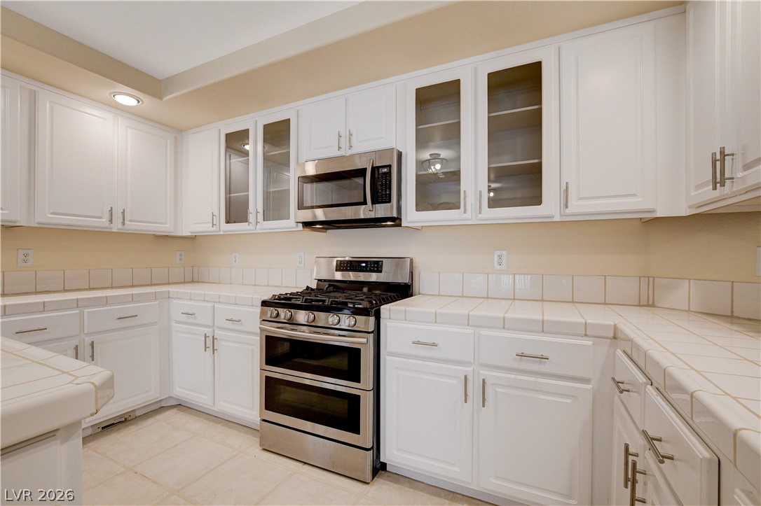 432 Staghorn Pass Avenue Las Vegas NV 89183