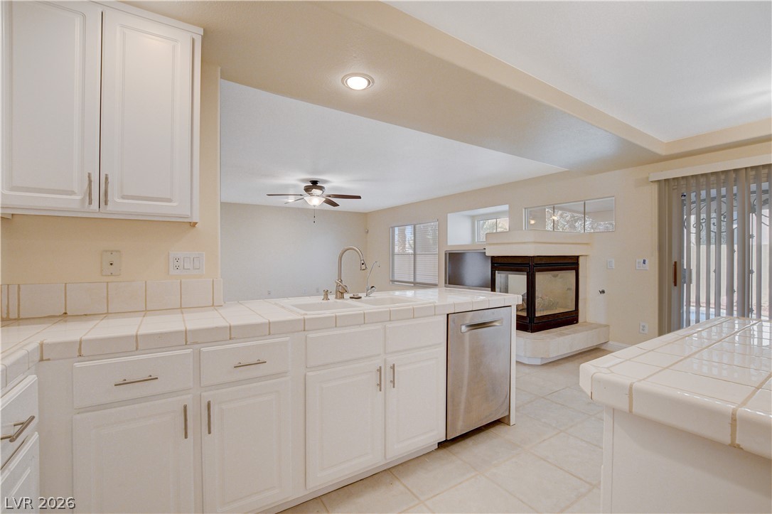432 Staghorn Pass Avenue Las Vegas NV 89183