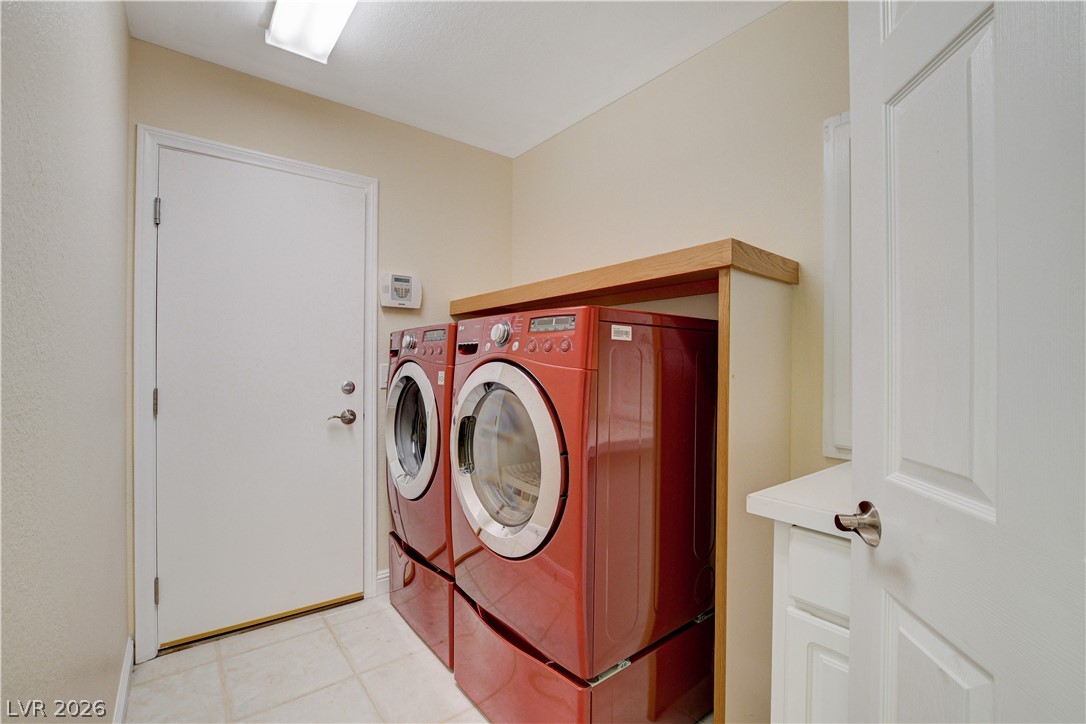 432 Staghorn Pass Avenue Las Vegas NV 89183