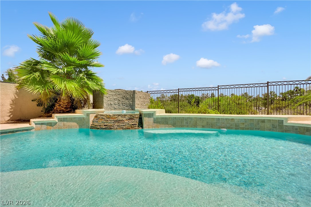 49 Chateau Whistler Court Las Vegas NV 89148
