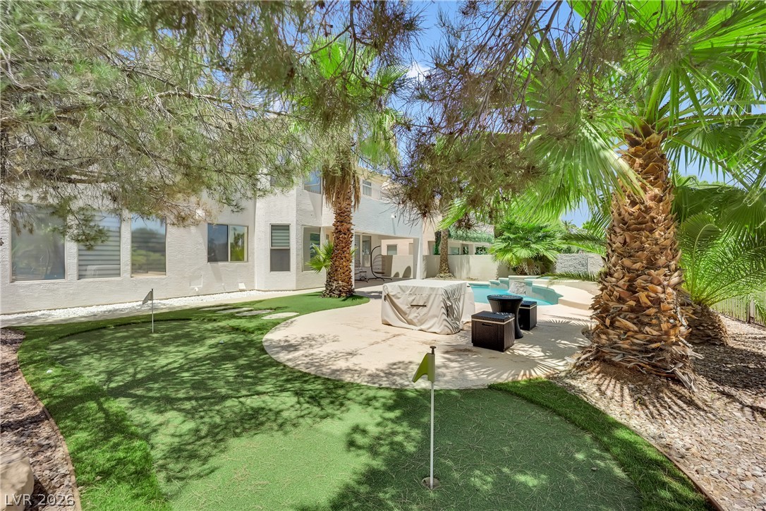 49 Chateau Whistler Court Las Vegas NV 89148