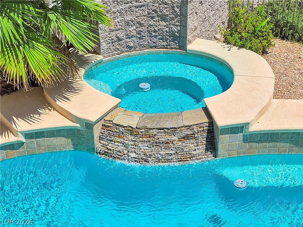 49 Chateau Whistler Court Las Vegas NV 89148