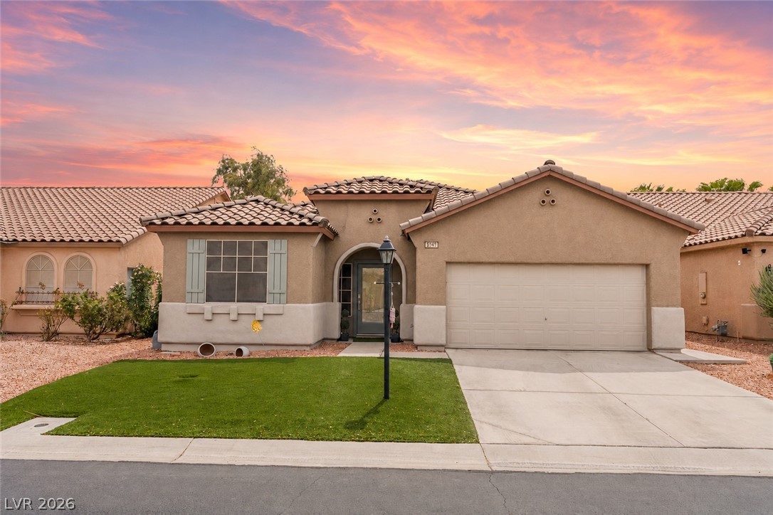5949 Pavilion Lakes Avenue Las Vegas NV 89122