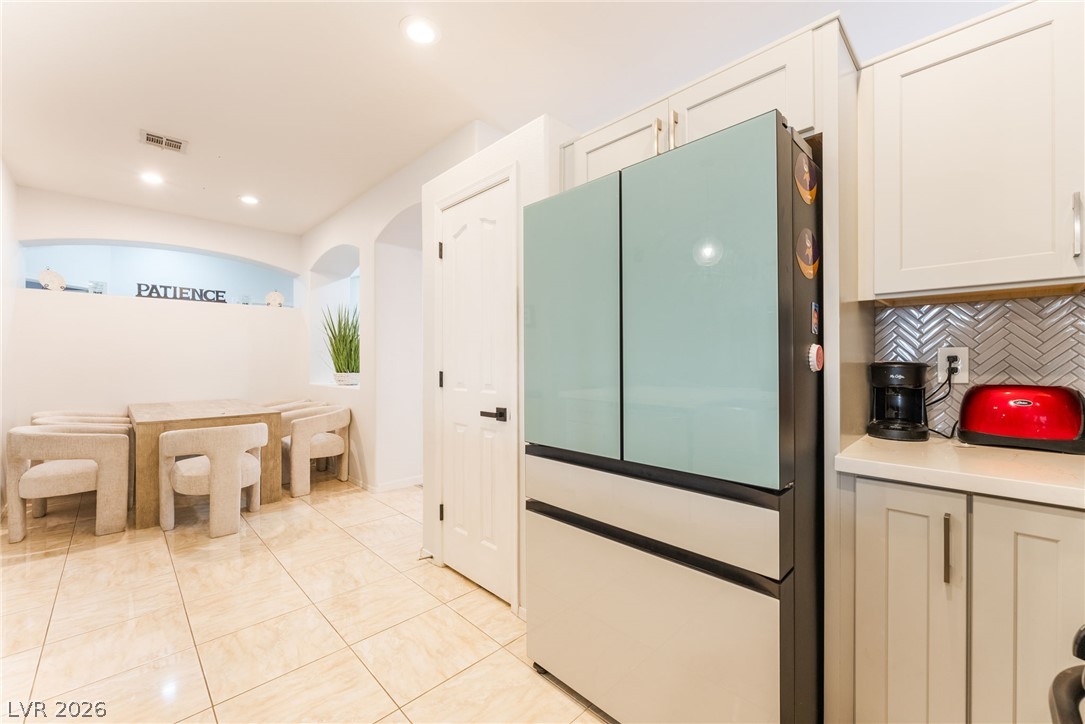 5949 Pavilion Lakes Avenue Las Vegas NV 89122