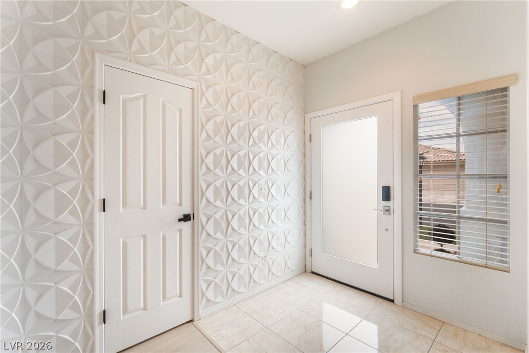 5949 Pavilion Lakes Avenue Las Vegas NV 89122