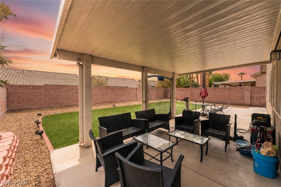 5949 Pavilion Lakes Avenue Las Vegas NV 89122