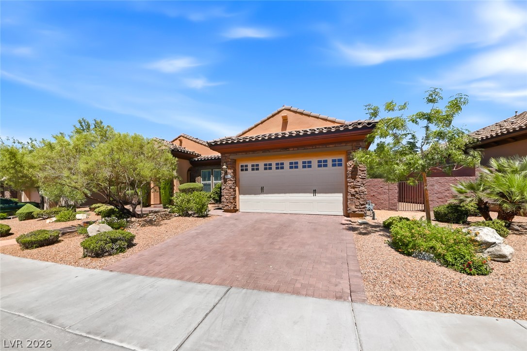 2908 Grande Arch Street Henderson NV 89044