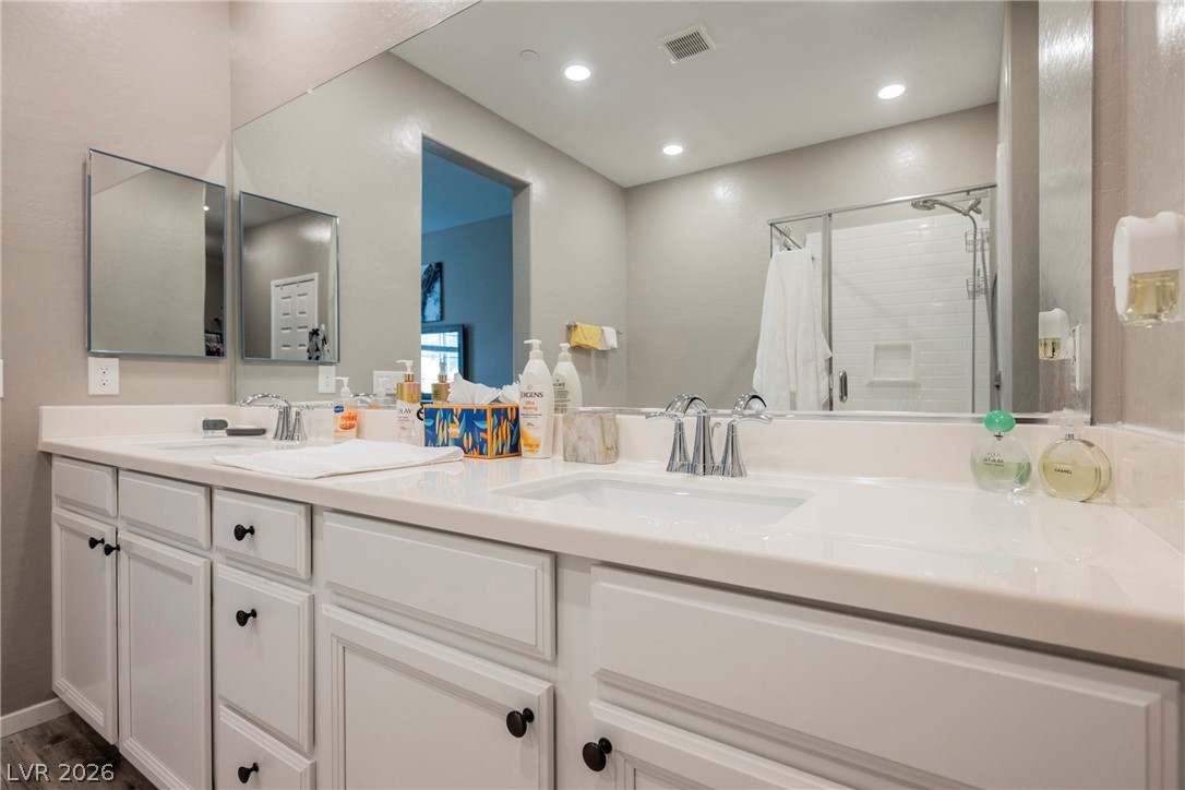 8469 Insignia Avenue 104 Las Vegas NV 89178