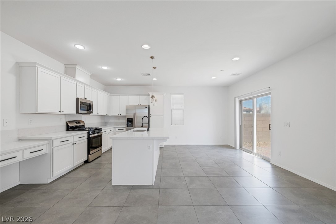 5120 Fiery Sky Ridge Street Las Vegas NV 89148