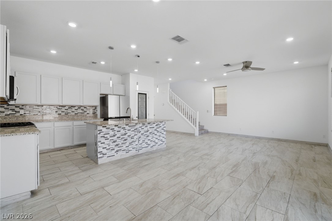 8025 Texas Hills Street Las Vegas NV 89113