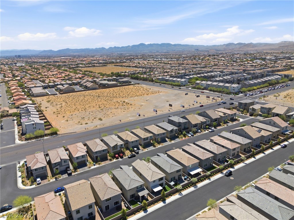 8025 Texas Hills Street Las Vegas NV 89113