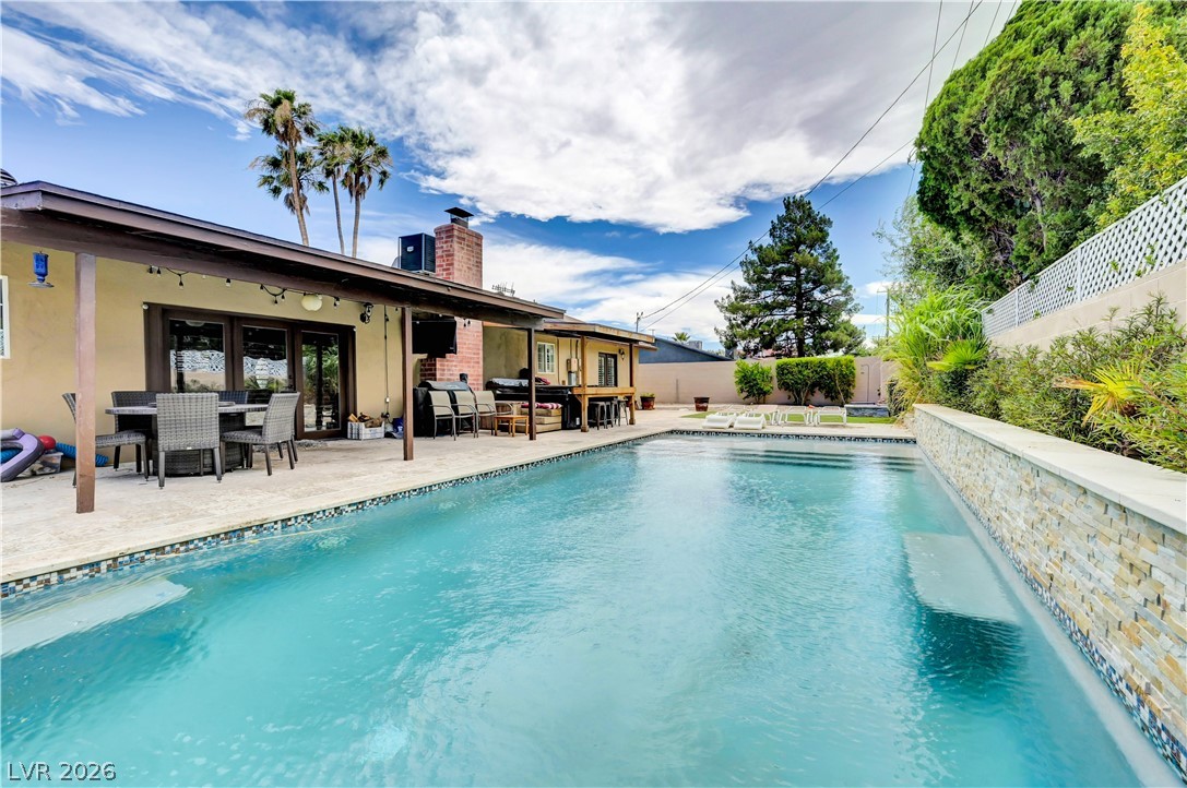 2712 West Oakey Boulevard Las Vegas NV 89102