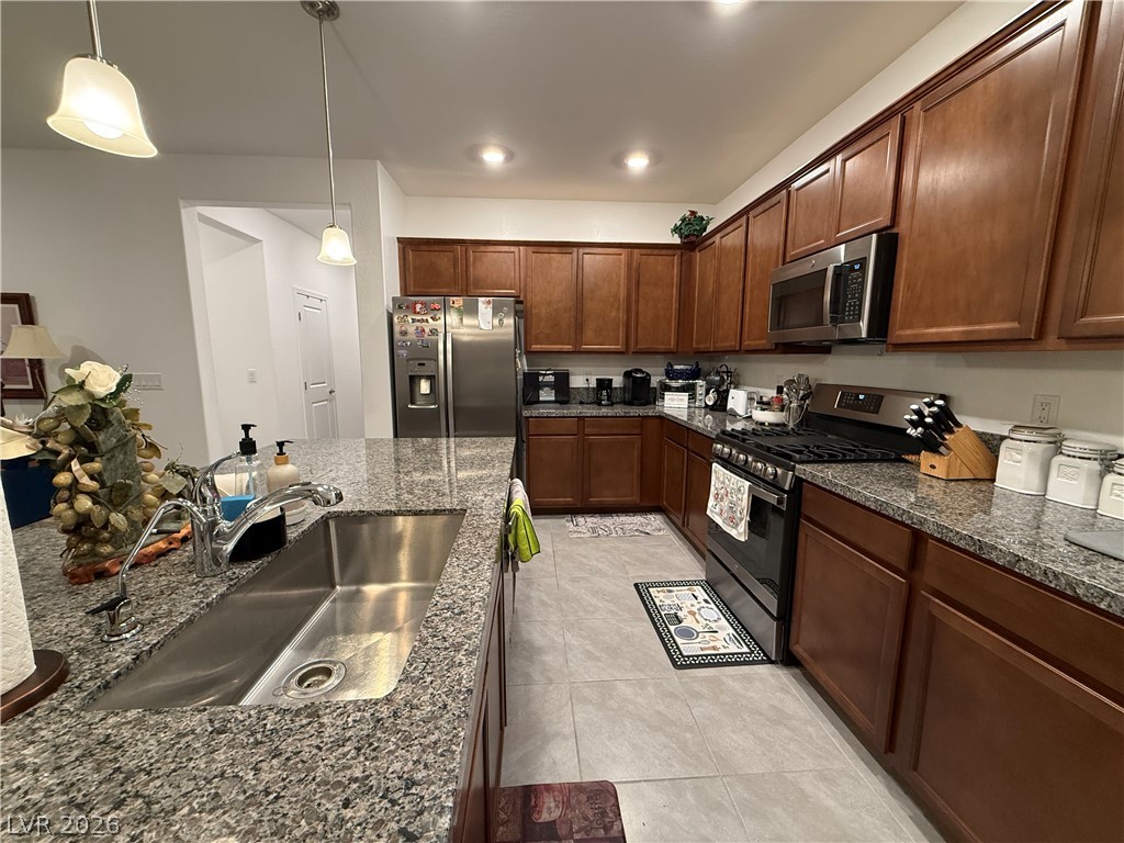 9585 Sard Lane Las Vegas NV 89143