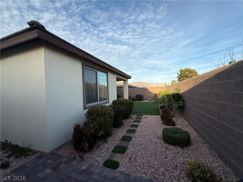 9585 Sard Lane Las Vegas NV 89143