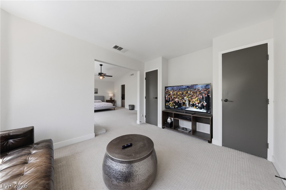 9401 Crown Vista Lane Las Vegas NV 89117