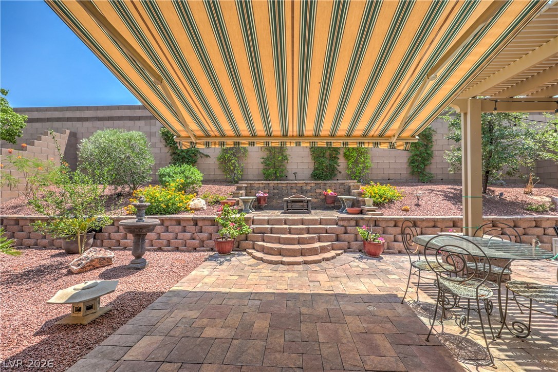 933 Everest Peak Avenue Henderson NV 89012