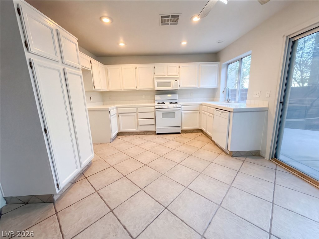 1008 Windhook Street Las Vegas NV 89144
