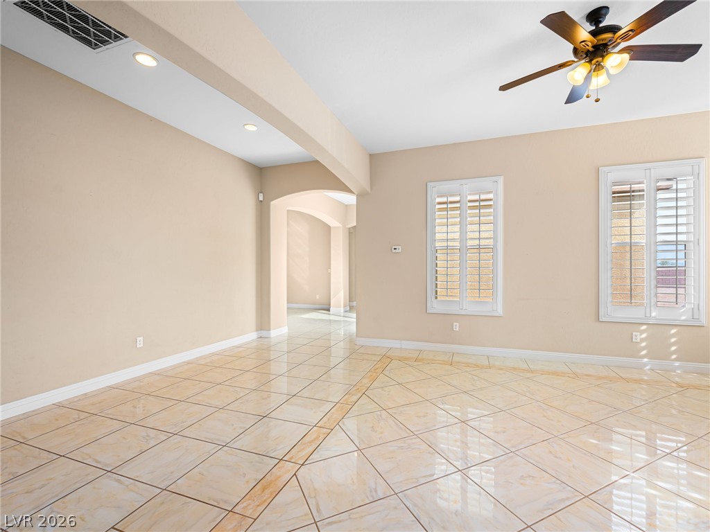 6982 Mirkwood Avenue Las Vegas NV 89178