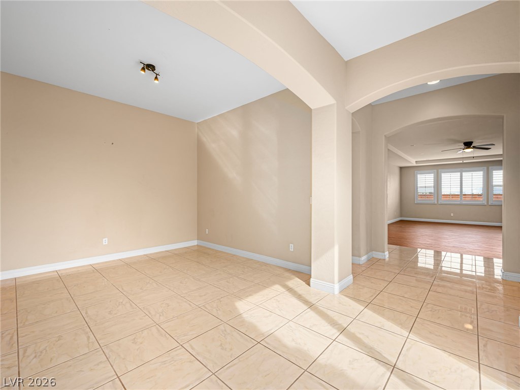 6982 Mirkwood Avenue Las Vegas NV 89178
