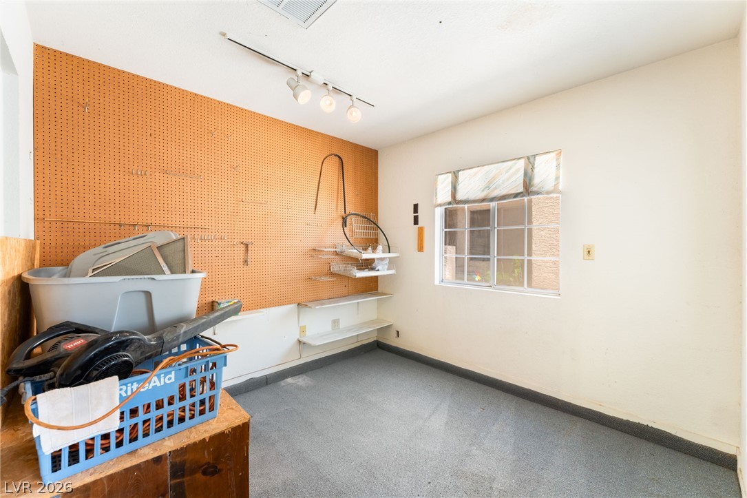 4013 Elkridge Drive Las Vegas NV 89129