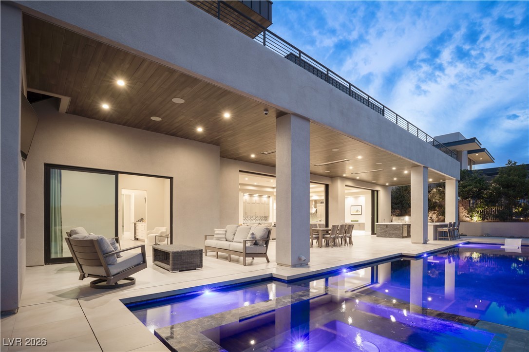 8 Sun Glow Lane Las Vegas NV 89135