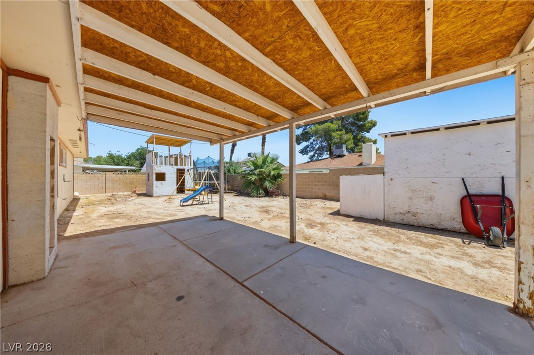 5194 Merrill Circle Las Vegas NV 89120