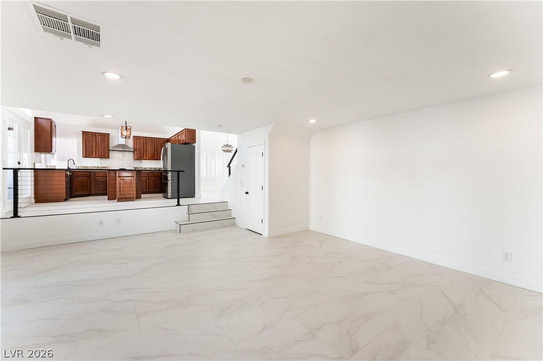 8640 Copper Ridge Avenue Las Vegas NV 89129