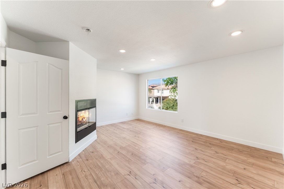 8640 Copper Ridge Avenue Las Vegas NV 89129