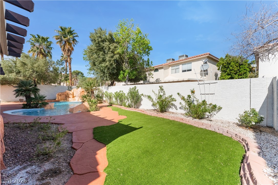 8640 Copper Ridge Avenue Las Vegas NV 89129