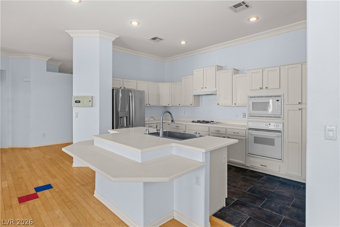 720 Viola Circle Henderson NV 89002