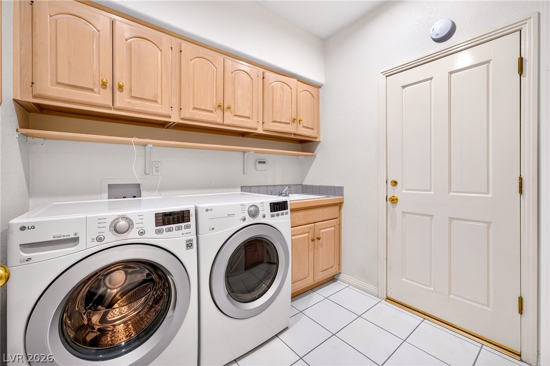 8325 Turtle Creek Circle Las Vegas NV 89113