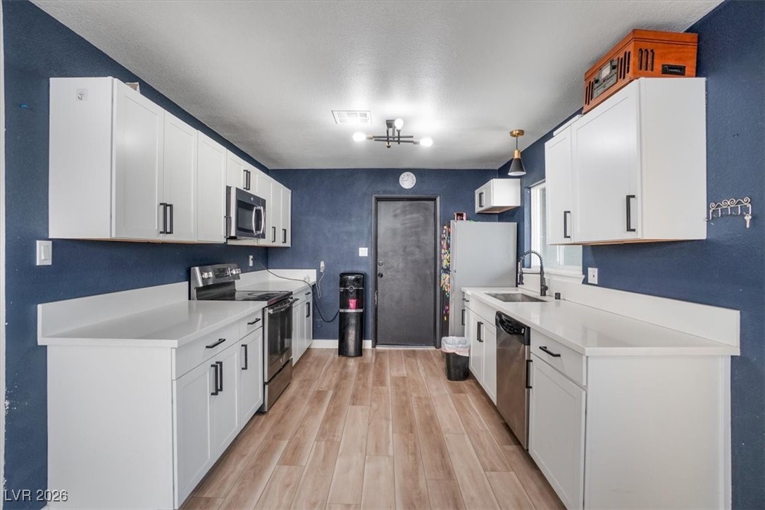 3104 Dillon Avenue North Las Vegas NV 89030