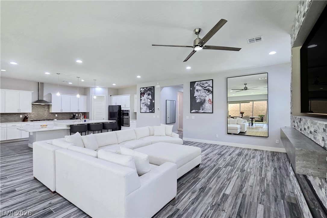 351 Dandelion Brook Court Las Vegas NV 89148
