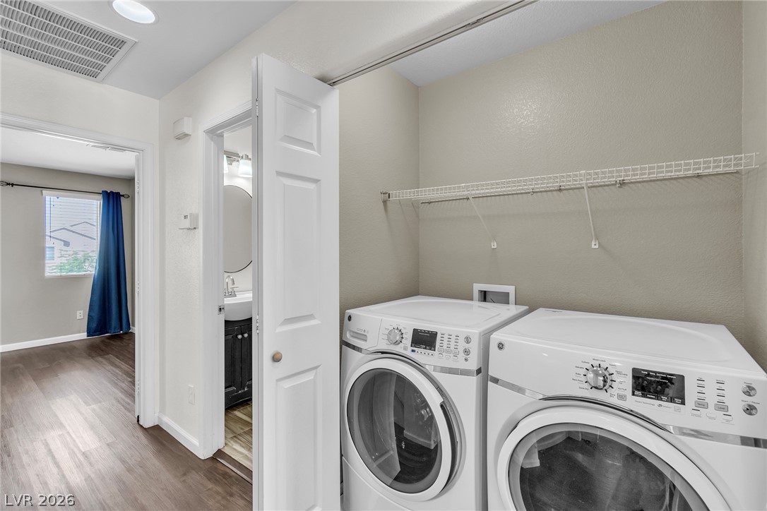 1042 Grand Cerritos Avenue Las Vegas NV 89183