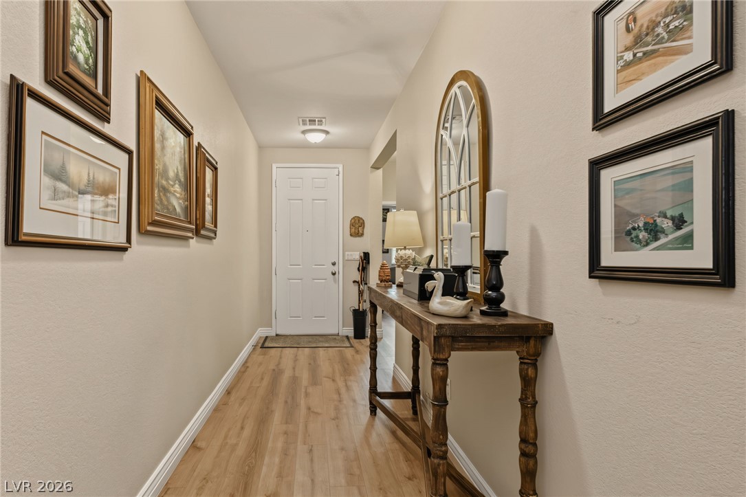 9182 Parkstone Avenue Las Vegas NV 89178