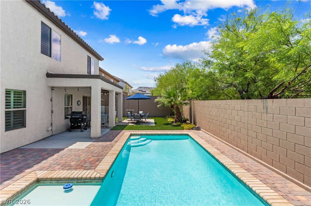 28 Gentilly Lace Avenue Henderson NV 89002