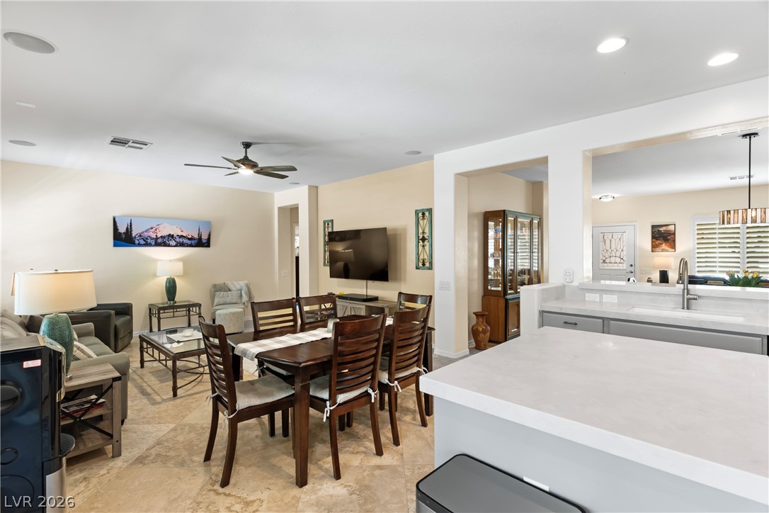 28 Gentilly Lace Avenue Henderson NV 89002