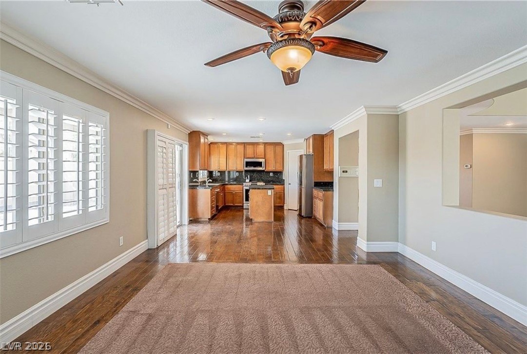 10149 Whitney Falls Court Las Vegas NV 89148