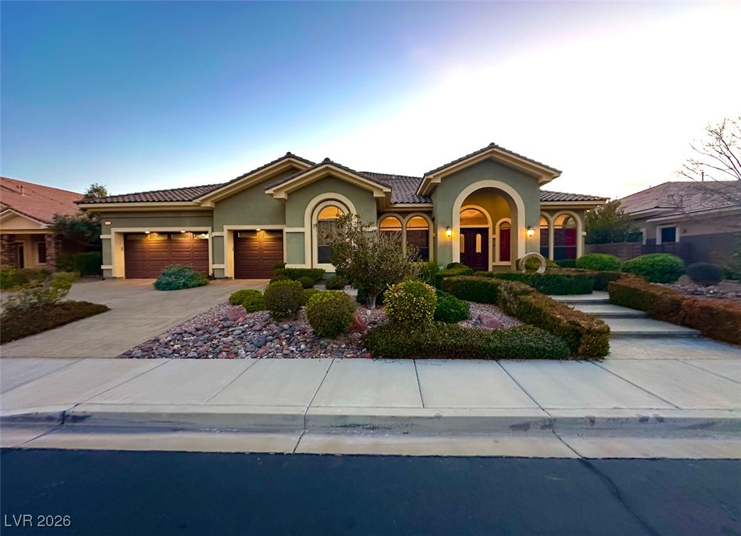 2266 Driftwood Tide Avenue Henderson NV 89052