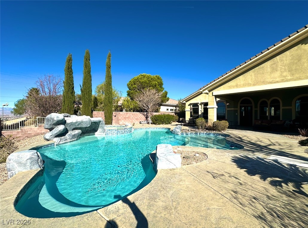 2266 Driftwood Tide Avenue Henderson NV 89052